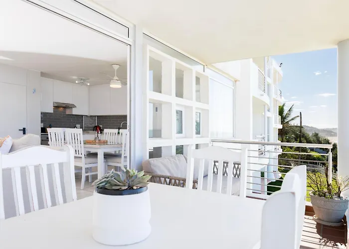 Ocean Pearl At Chakas Cove - Beachfront Apartment
